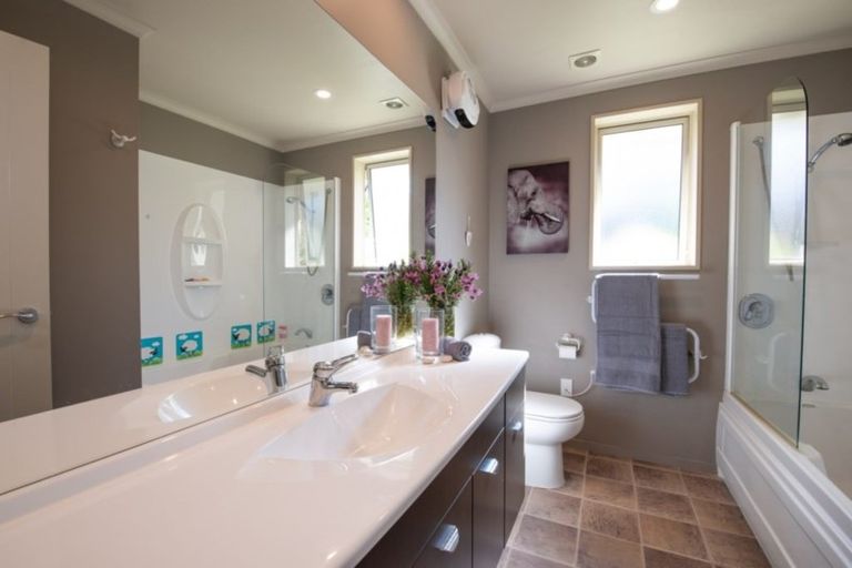 Photo of property in 9 Hawkdun Place, Bridge Hill, Alexandra, 9320