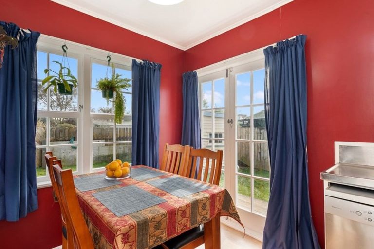 Photo of property in 7 Southsea Crescent, Silverdale, Hamilton, 3216