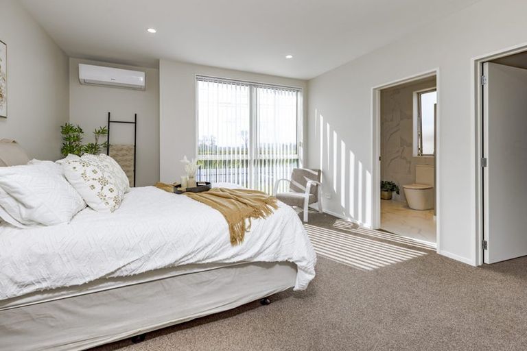 Photo of property in 67 Sapwood Crescent, Takanini, 2110