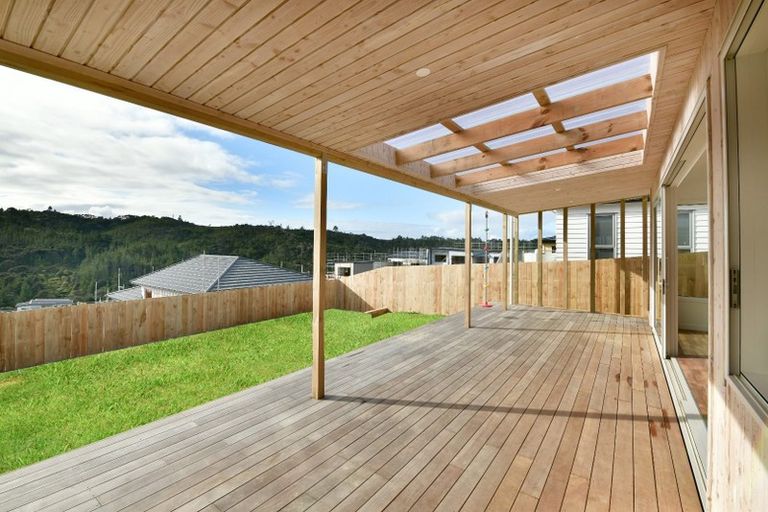 Photo of property in 5 Ringi Lane, Orewa, 0931