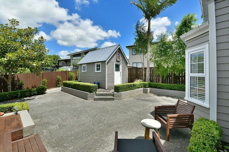 Photo of property in 39 Athol Place, Algies Bay, Warkworth, 0920