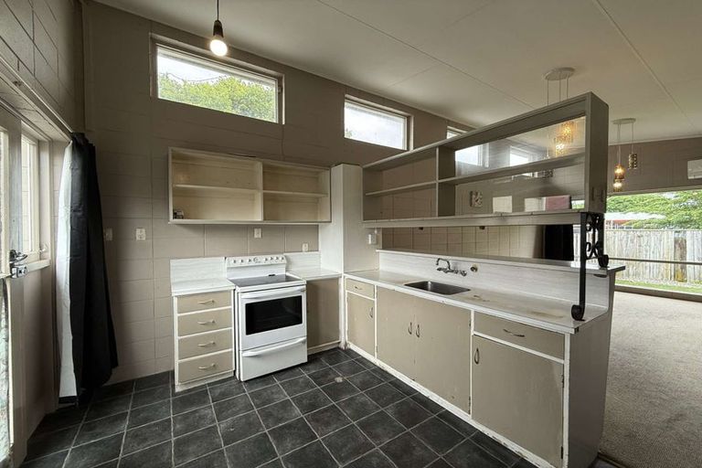 Photo of property in 2/571 Fergusson Drive, Trentham, Upper Hutt, 5018