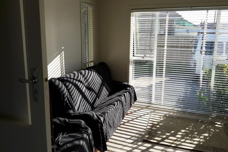 Photo of property in 64 Moffett Street, Islington, Christchurch, 8042