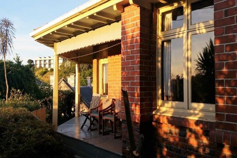 Photo of property in 129 Queen Street, North Dunedin, Dunedin, 9016