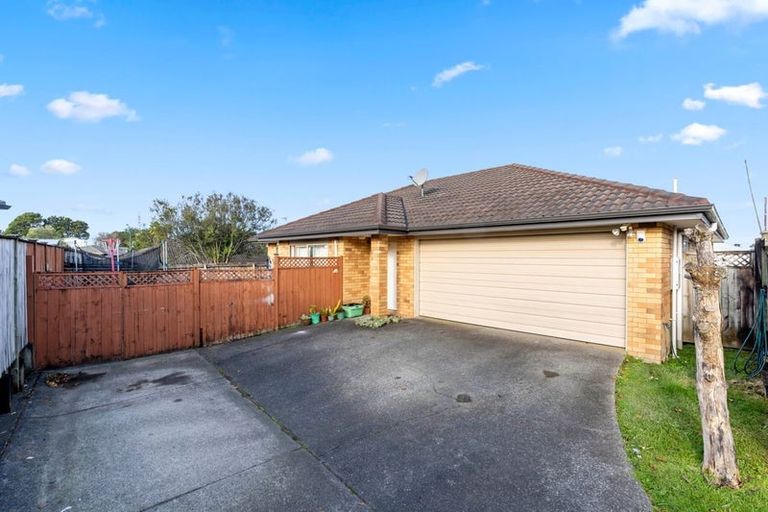 Photo of property in 40 Stellata Court, Randwick Park, Auckland, 2105