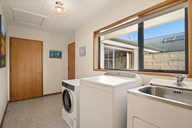 Photo of property in 104a Church Street, Mosgiel, 9024