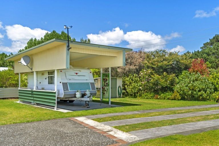 Photo of property in 95 Ymca Road, Mahia, 4198