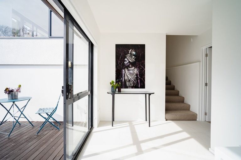 Photo of property in 72 Hocken Street, Kenmure, Dunedin, 9011