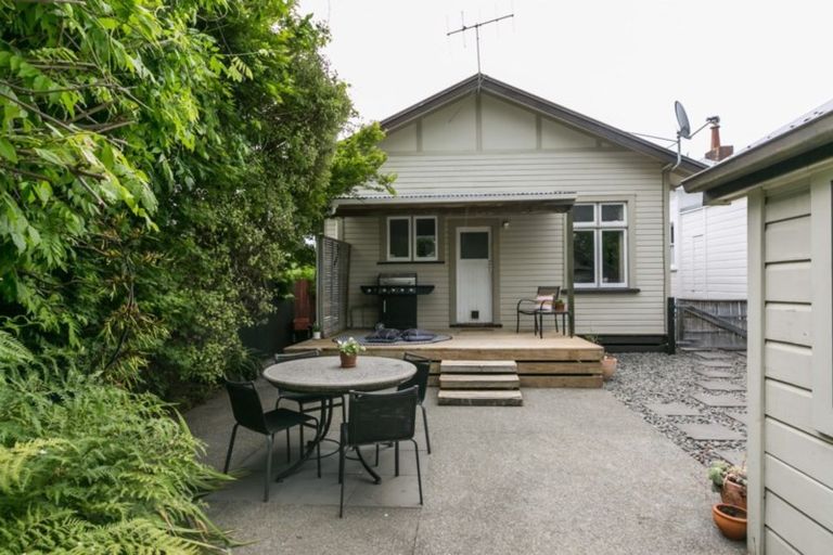 Photo of property in 143 Vigor Brown Street, Napier South, Napier, 4110