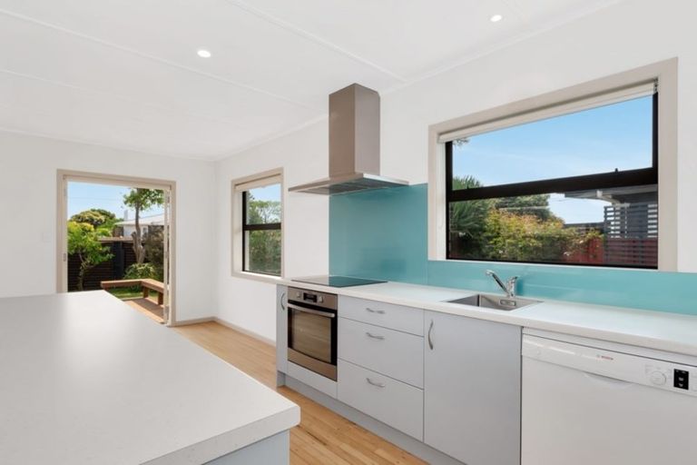 Photo of property in 14 Crane Street, Mount Maunganui, 3116