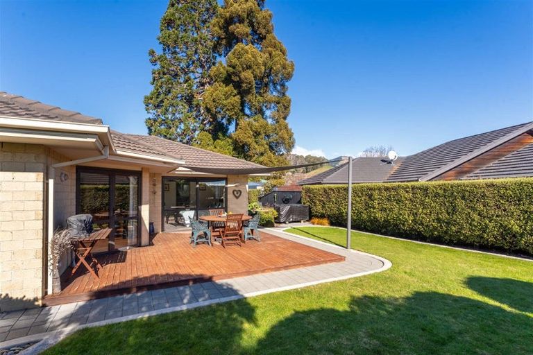 Photo of property in 10 Woodstock Place, Stoke, Nelson, 7011