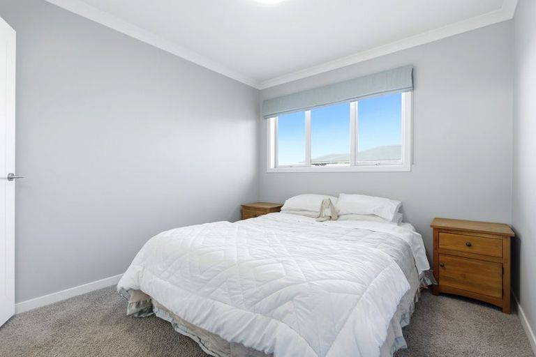 Photo of property in 56 Panorama Heights, Orewa, 0931