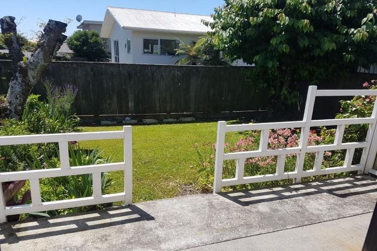 Photo of property in 2/8 Blackwood Street, Wakatu, Nelson, 7011