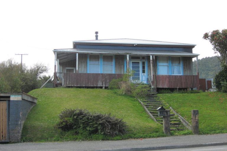 Photo of property in 93 Bright Street, Cobden, Greymouth, 7802