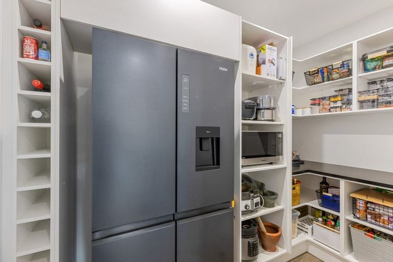 Photo of property in 20 Withers Crescent, Halswell, Christchurch, 8025