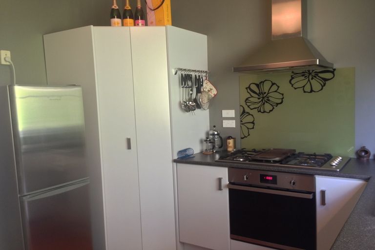 Photo of property in 30 Waikana Street, Broad Bay, Dunedin, 9014