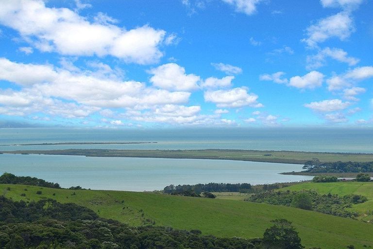 Photo of property in 117 West Road, Kaukapakapa, 0873