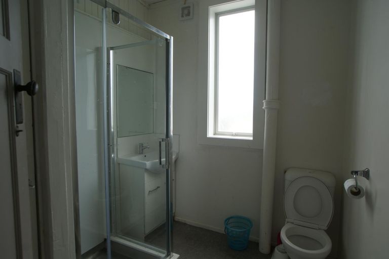 Photo of property in 1/5 Campbell Road, Takapuna, Auckland, 0622