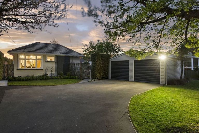 Photo of property in 85 Brookside Terrace, Bryndwr, Christchurch, 8053