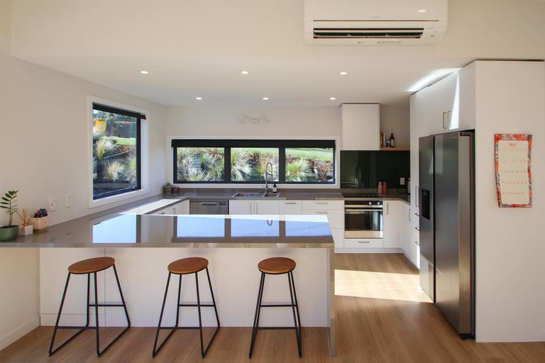 Photo of property in 64 Derwent Street, Oamaru North, Oamaru, 9400