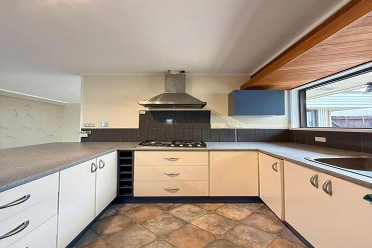 Photo of property in 2/314 Bucklands Road, Bucklands Beach, Auckland, 2012