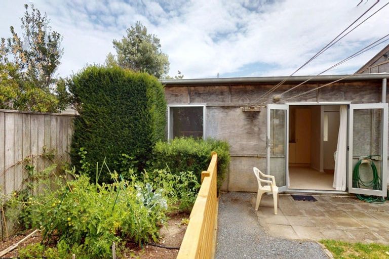 Photo of property in 30 Kent Avenue, Waitarere Beach, Levin, 5510