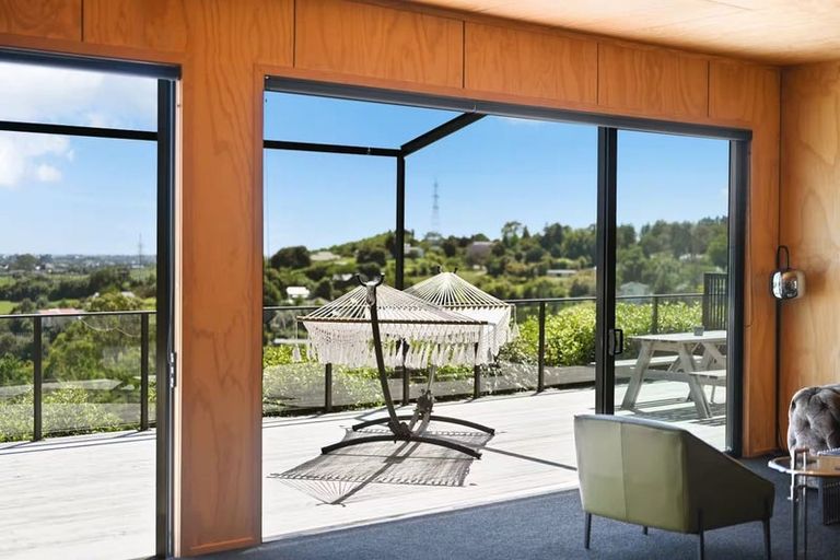 Photo of property in 10 Taranui Place, Ohauiti, Tauranga, 3112