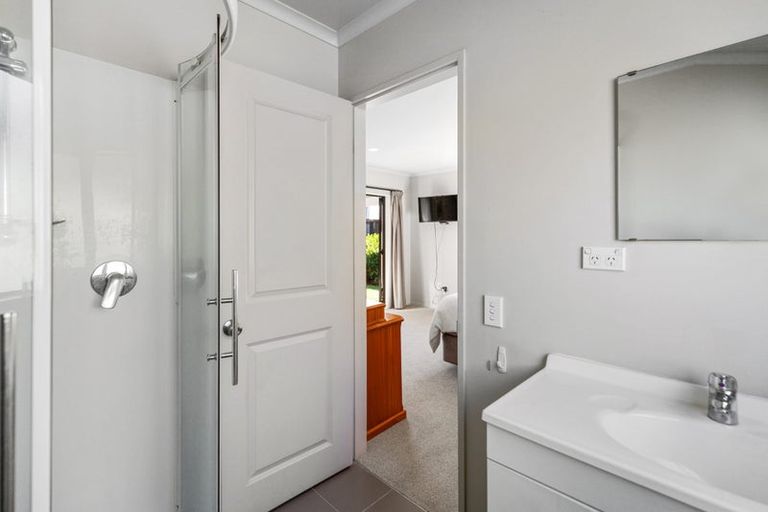 Photo of property in 5 Eclipse Rise, Flagstaff, Hamilton, 3210