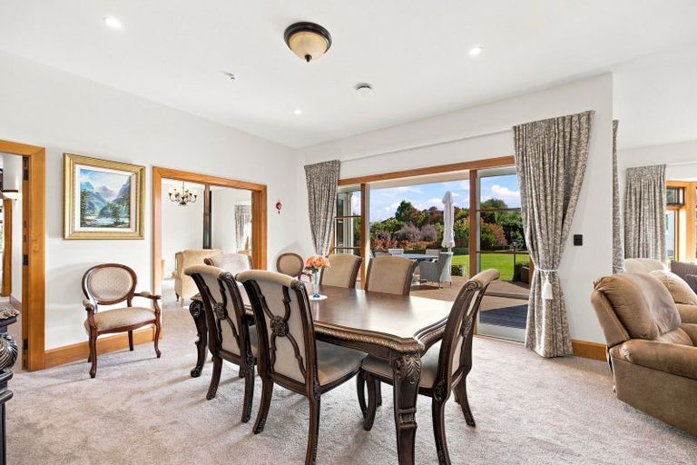 Photo of property in 67 Osborne Road, Amberley, 7410