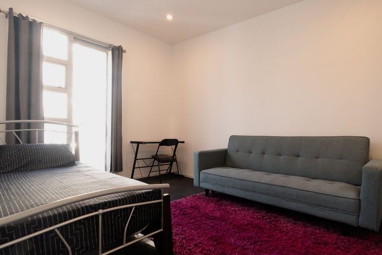 Photo of property in Q-central 44-58 Apartments, 6d/56 Liverpool Street, Auckland Central, Auckland, 1010