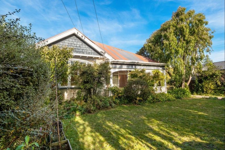 Photo of property in 78 Weston Road, St Albans, Christchurch, 8052