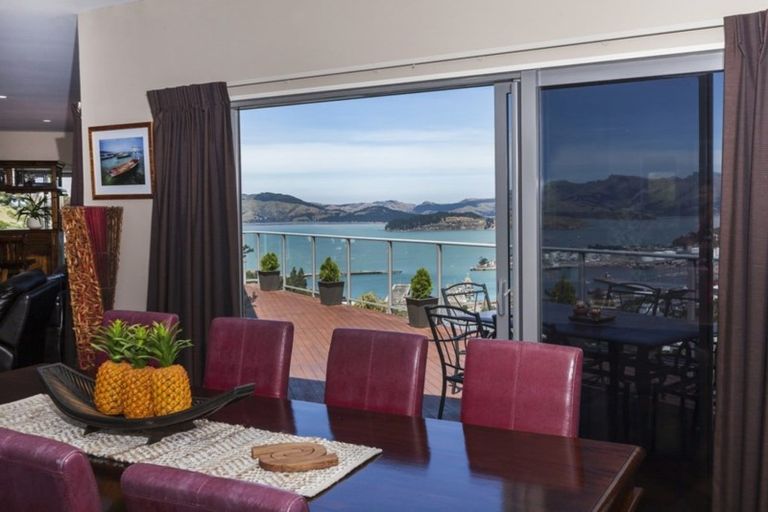 Photo of property in 8 Crossland Terrace, Lyttelton, 8082