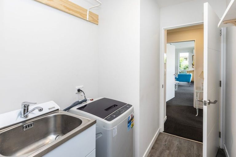 Photo of property in 1/11 North Avon Road, Richmond, Christchurch, 8013