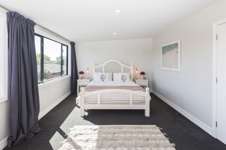 Photo of property in 16 Munro Street, Redwood, Christchurch, 8051