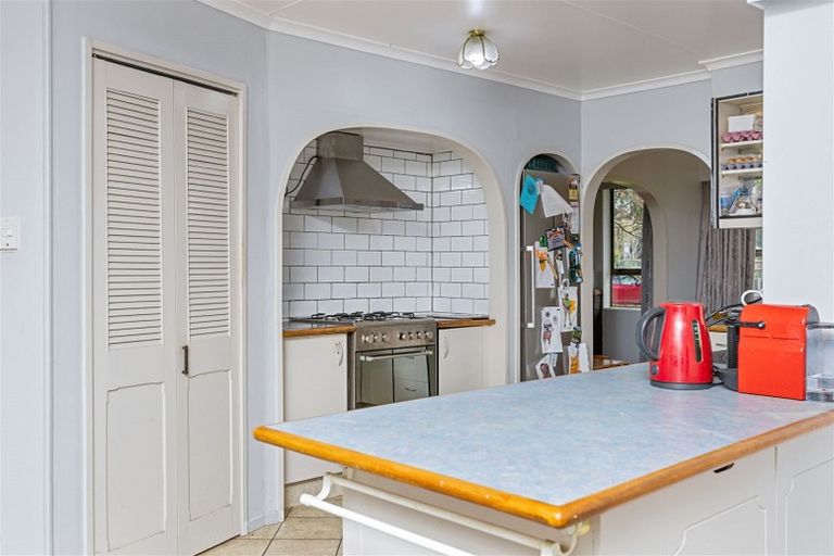 Photo of property in 32 Gordon Street, Woodville, 4920