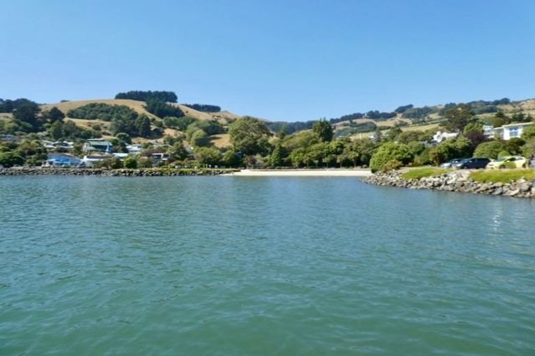 Photo of property in 28 Gorman Street, Macandrew Bay, Dunedin, 9014