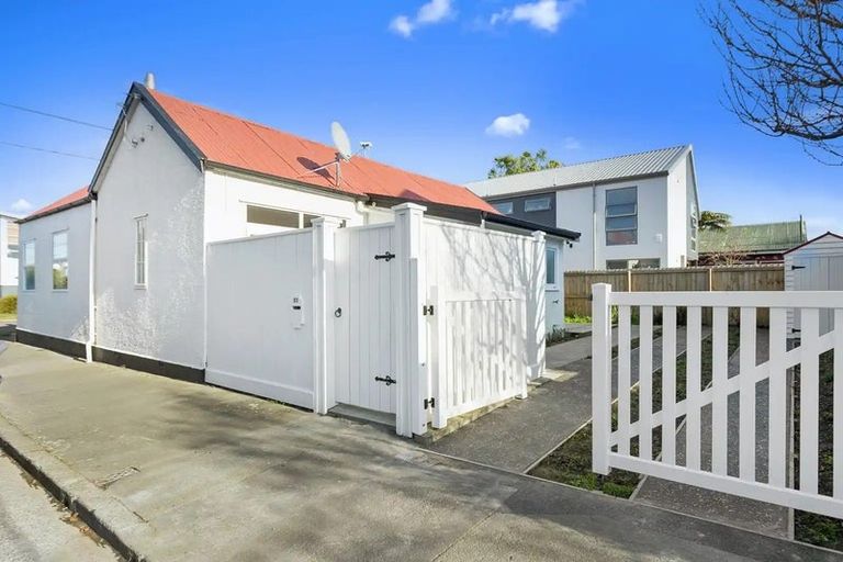 Photo of property in 33 London Street, Richmond, Christchurch, 8013