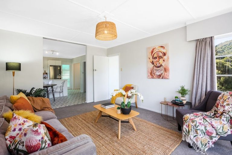 Photo of property in 87 Hair Street, Wainuiomata, Lower Hutt, 5014