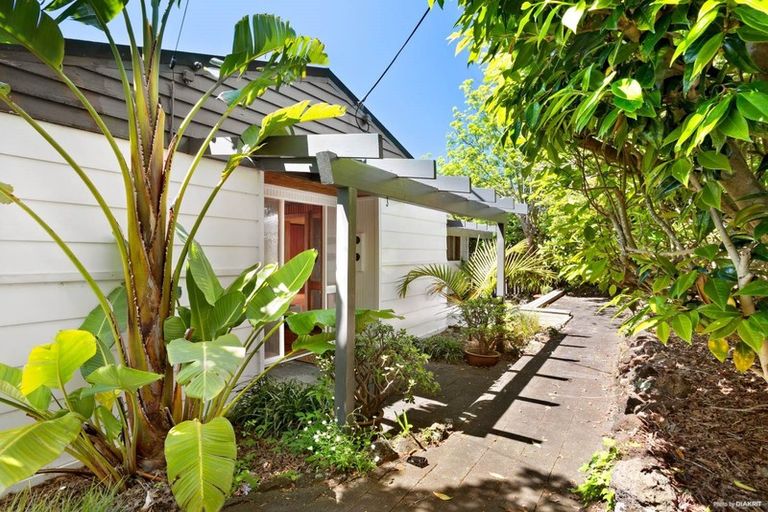 Photo of property in 63 Woodlands Crescent, Browns Bay, Auckland, 0630