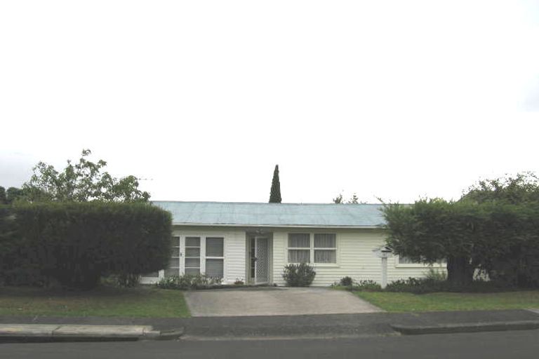 Photo of property in 6 Madison Place, Forrest Hill, Auckland, 0620