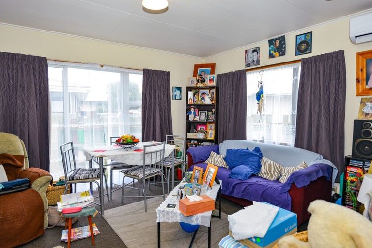 Photo of property in 27 Liverpool Crescent, Flaxmere, Hastings, 4120