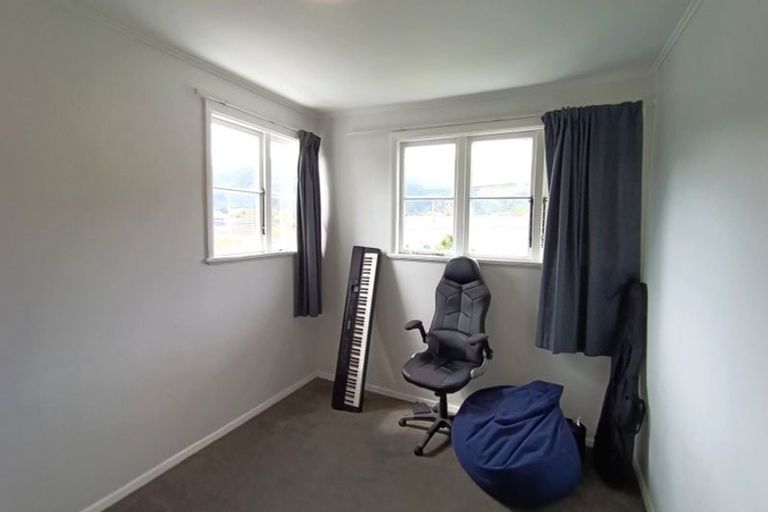 Photo of property in 227 Naenae Road, Naenae, Lower Hutt, 5011