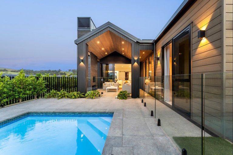 Photo of property in 25 Penney Rise, Matakana, 0985