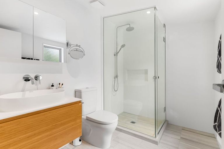 Photo of property in 22c Waipa Street, Birkenhead, Auckland, 0626