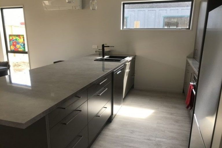 Photo of property in 7 Merivale Avenue, Wanaka, 9305