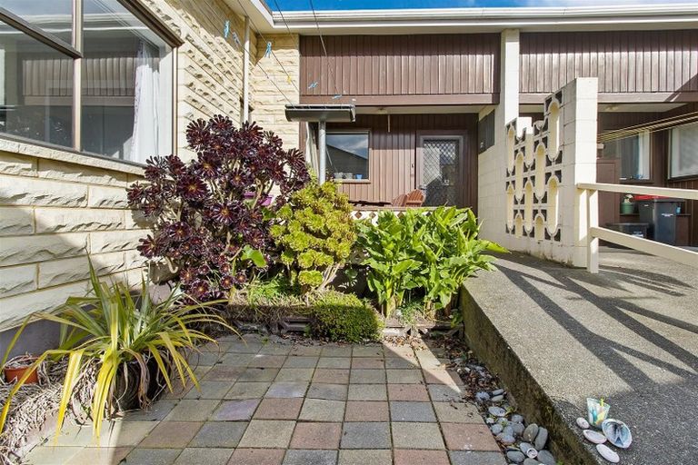 Photo of property in 4 Bond Street, Waimate, 7924
