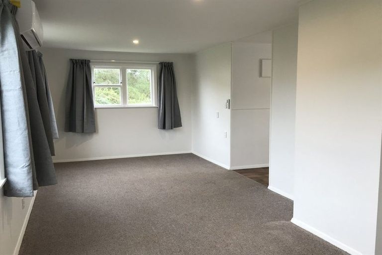 Photo of property in 8 Cheshire Street, Cannons Creek, Porirua, 5024
