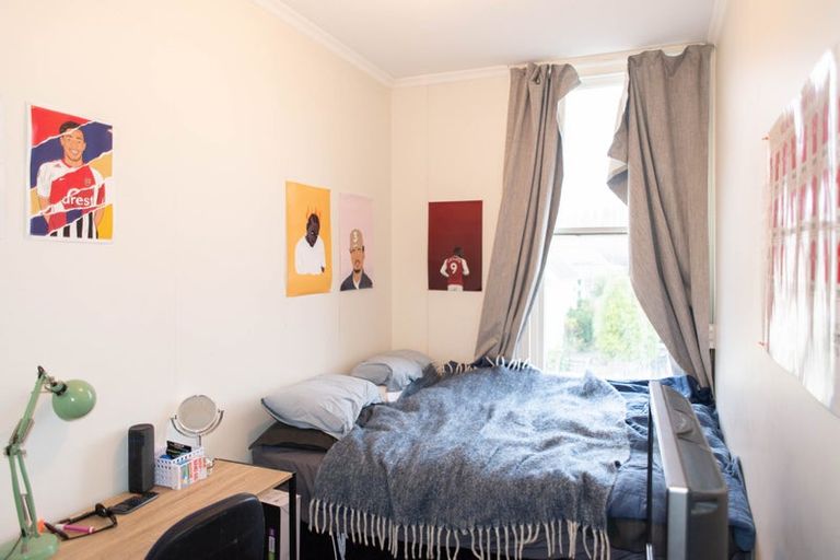 Photo of property in 30 Clyde Street, North Dunedin, Dunedin, 9016