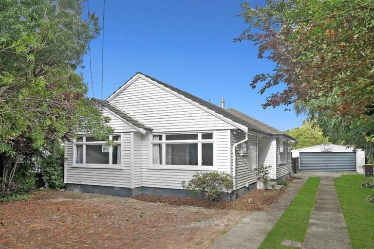 Photo of property in 81 Marshland Road, Shirley, Christchurch, 8061
