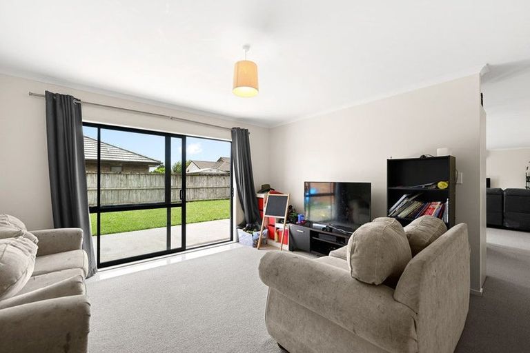 Photo of property in 4 Piwakawaka Court, Rototuna North, Hamilton, 3210